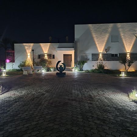 Dar Jamila - Au Coeur De L'Oasis - Villa Gabès Buitenkant foto